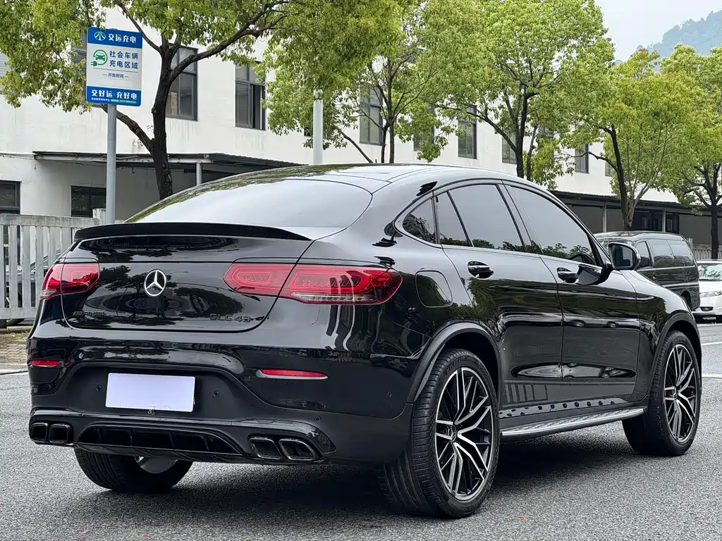 Mercedes-Benz GLC Coupe AMG 2020 — фото 4