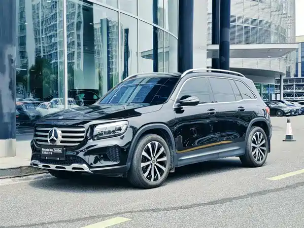 Mercedes-Benz GLB 2024