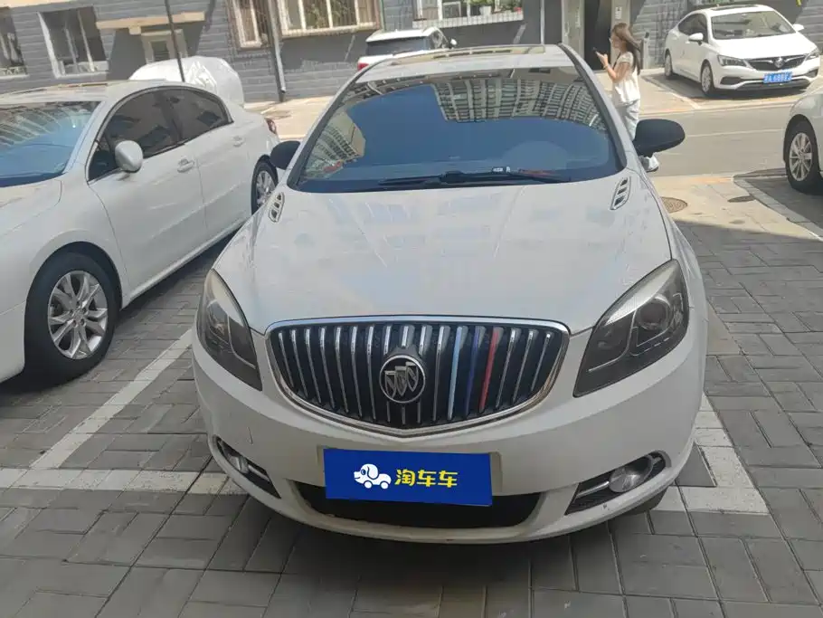 Buick Excelle 2013