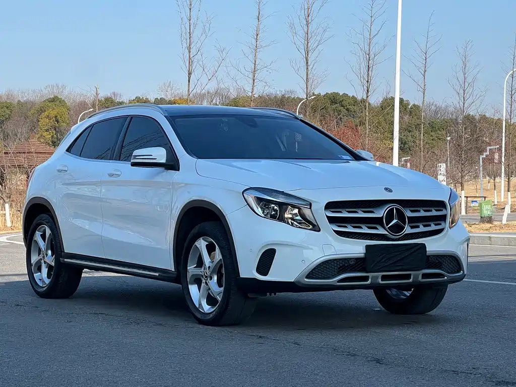 Mercedes-Benz GLA 2017 — фото 2