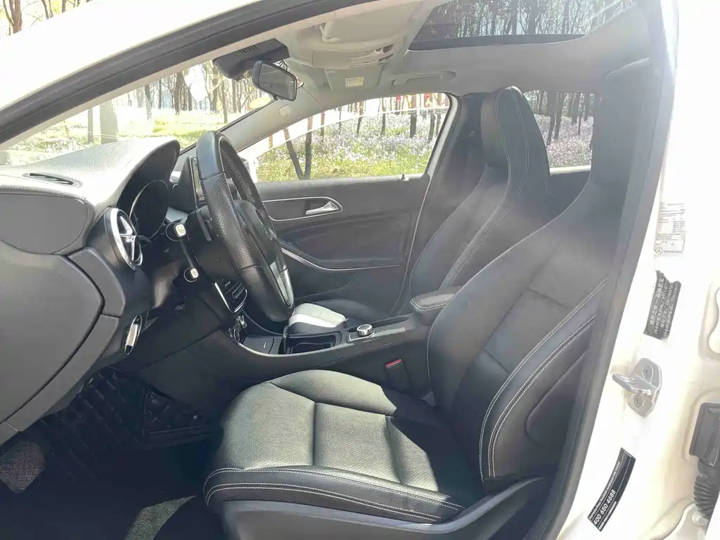 Mercedes-Benz GLA 2015 — фото 8