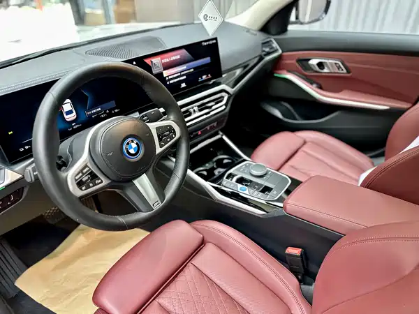 BMW i3 2022