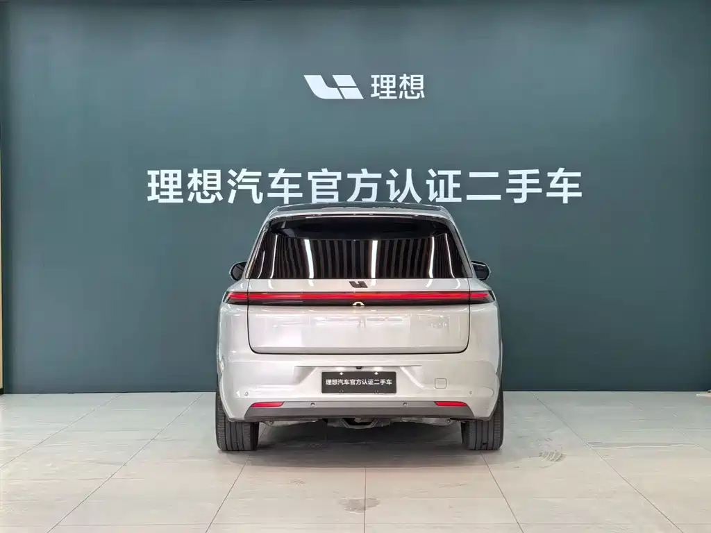 Li Auto Li L8 2023