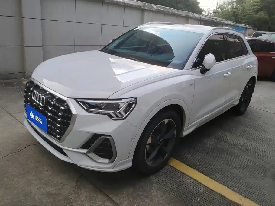 Audi Q3 2022
