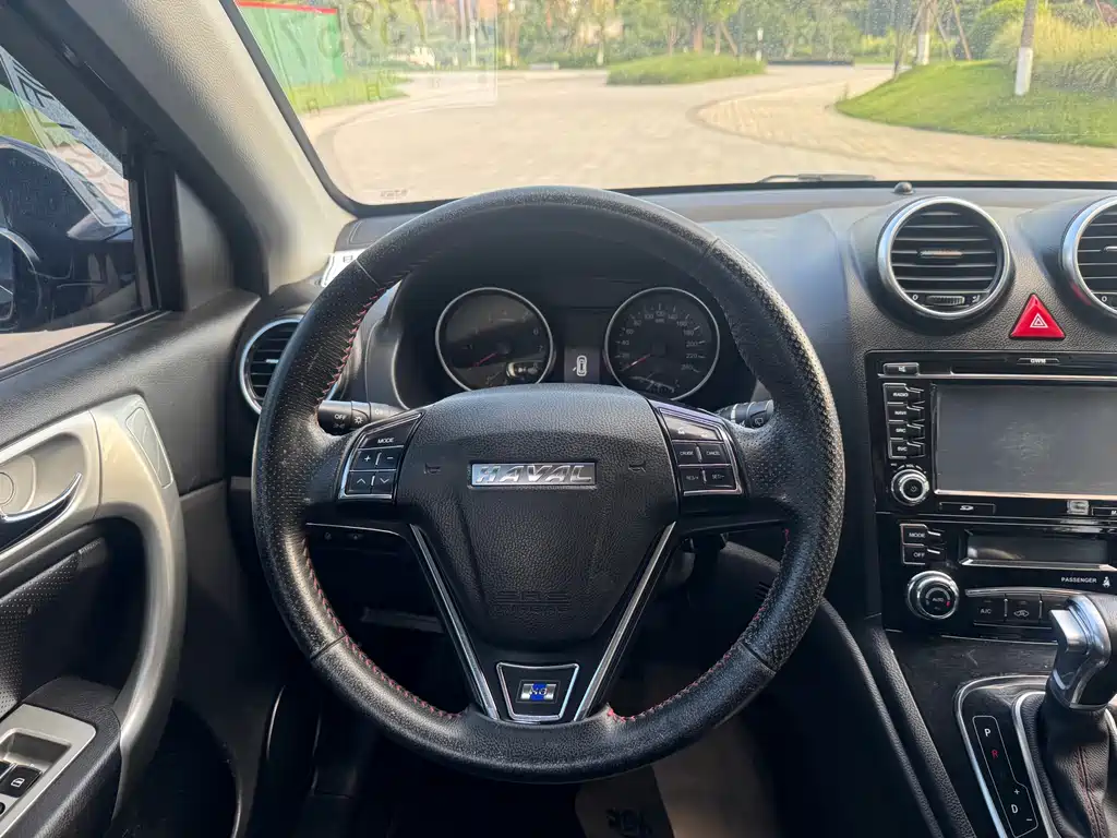 Haval H6 2016 — фото 16