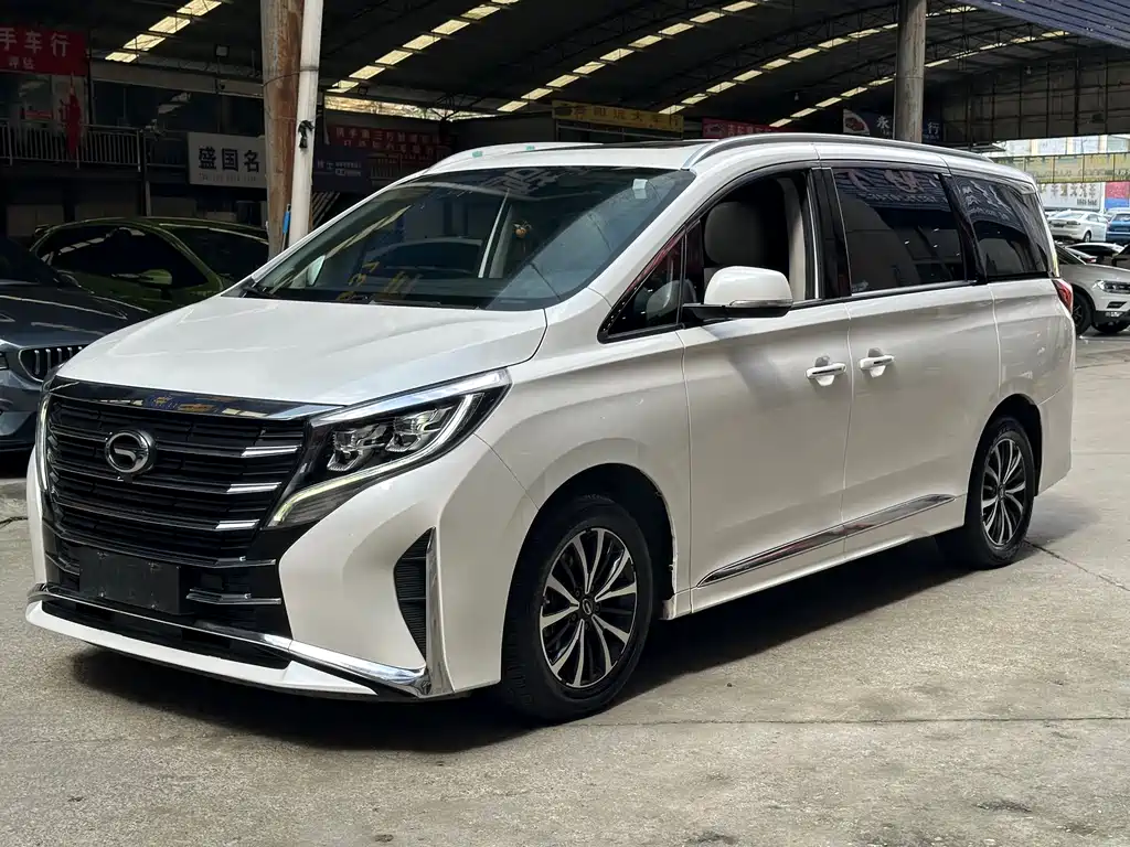 GAC Motor Trumpchi M8 2022 — фото 1