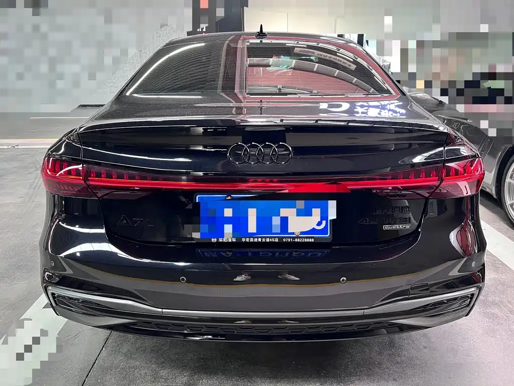 Audi A7L 2024 — фото 19