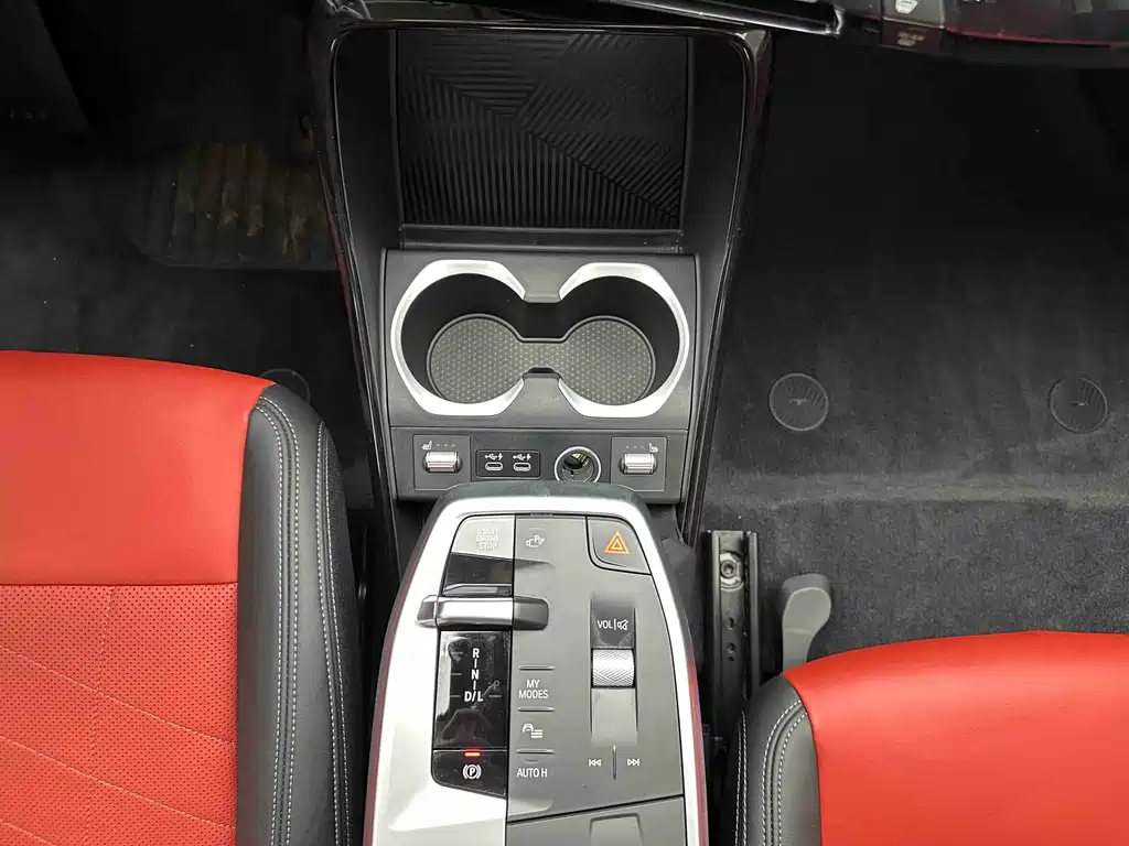 BMW X1 2024 — фото 18