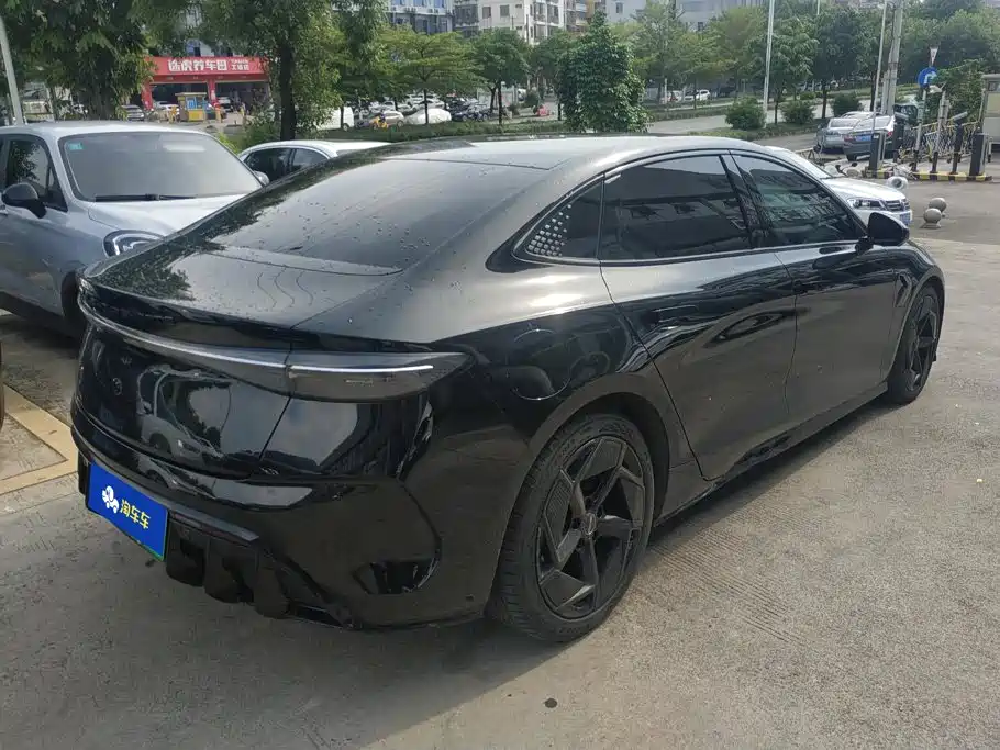 BYD Seal 2023 — фото 3