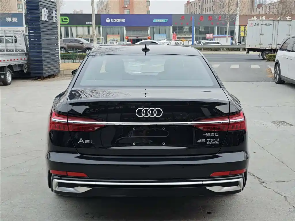 Audi A6L 2024 — фото 5