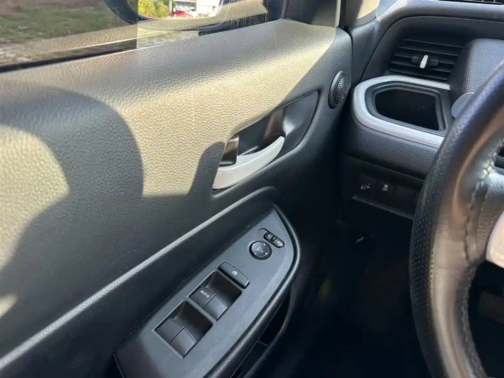 Honda Fit 2023 — фото 22