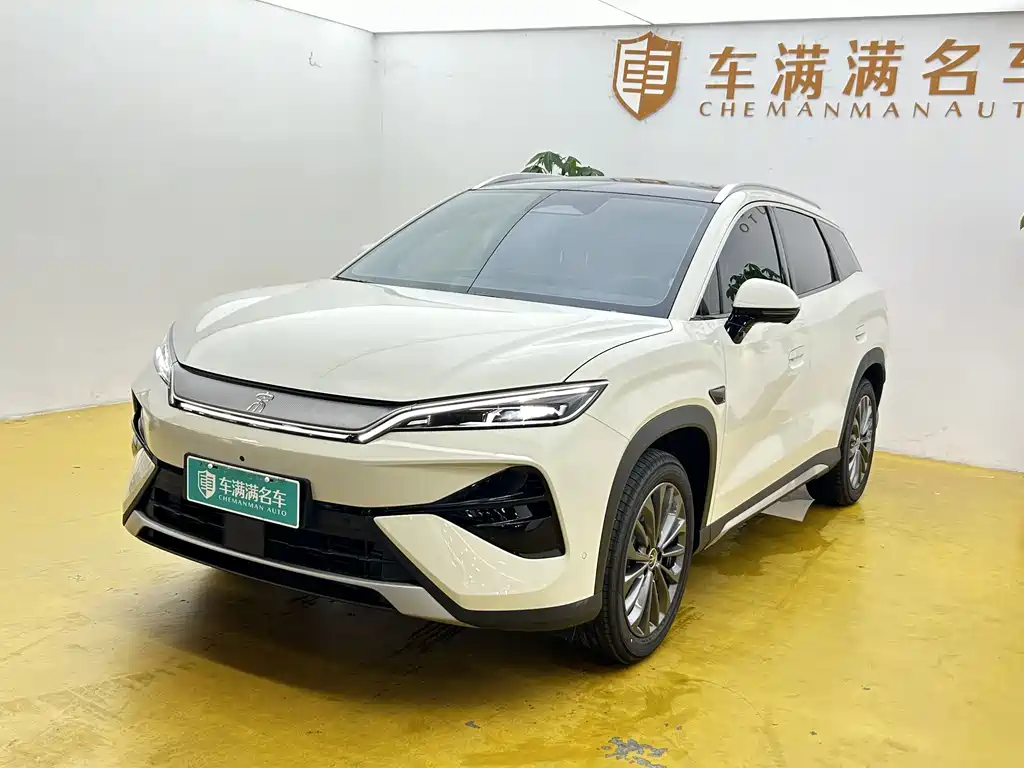 BYD Song Ultra 2026 — фото 1