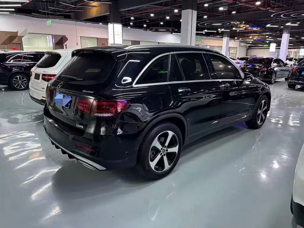 Mercedes-Benz GLC 2022 — фото 13