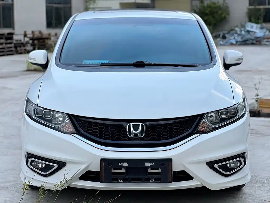 Honda Jade 2017
