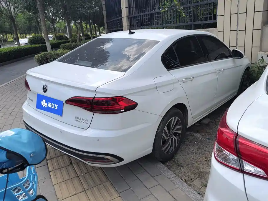 Volkswagen Bora 2024