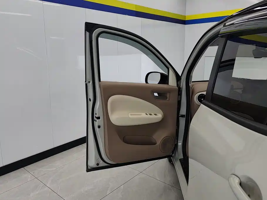 Wuling Hongguang MINIEV 2025