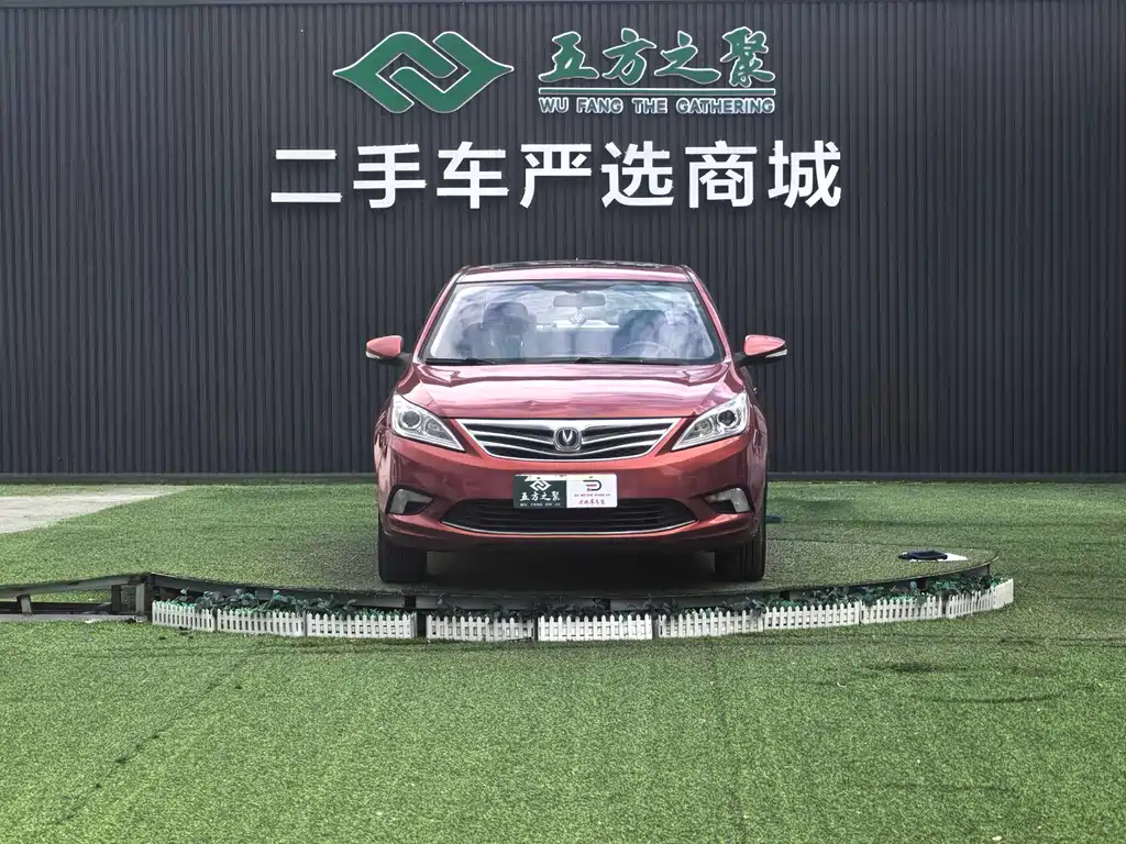 Changan Eado 2015 — фото 2