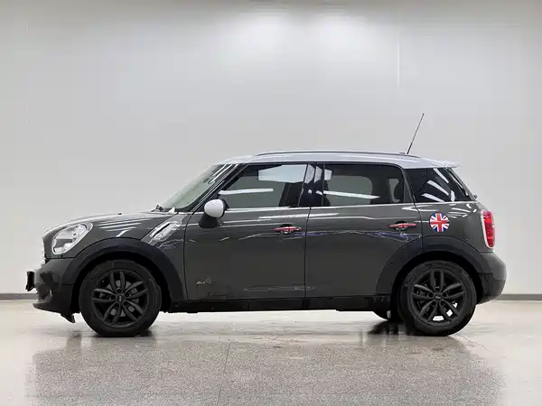 MINI Countryman 2014