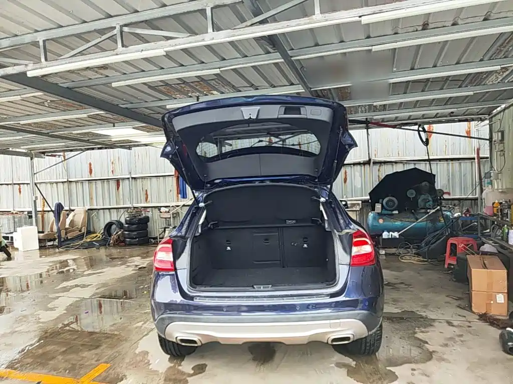 Mercedes-Benz GLA 2017 — фото 19