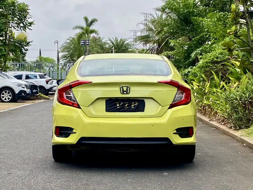 Honda Civic 2020 — фото 8