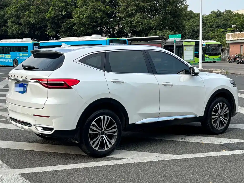 Haval F7 2020 — фото 12