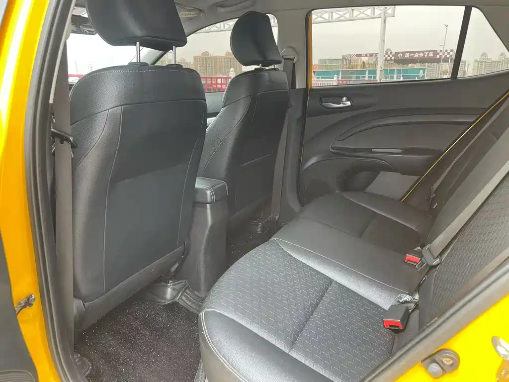 Kia KX1 2018 — фото 9