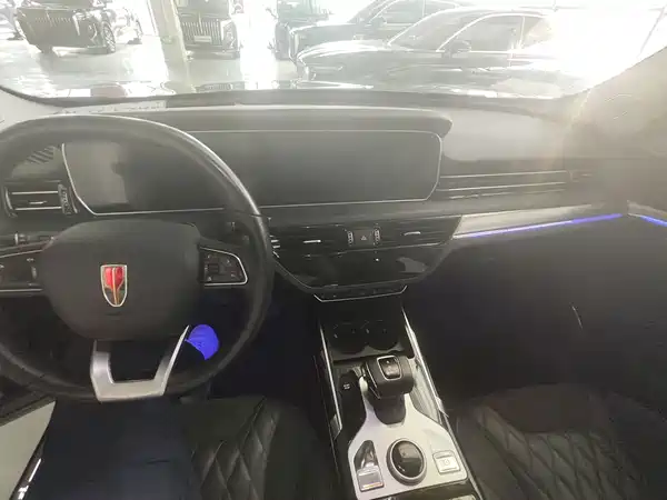 Hongqi HS5 2021