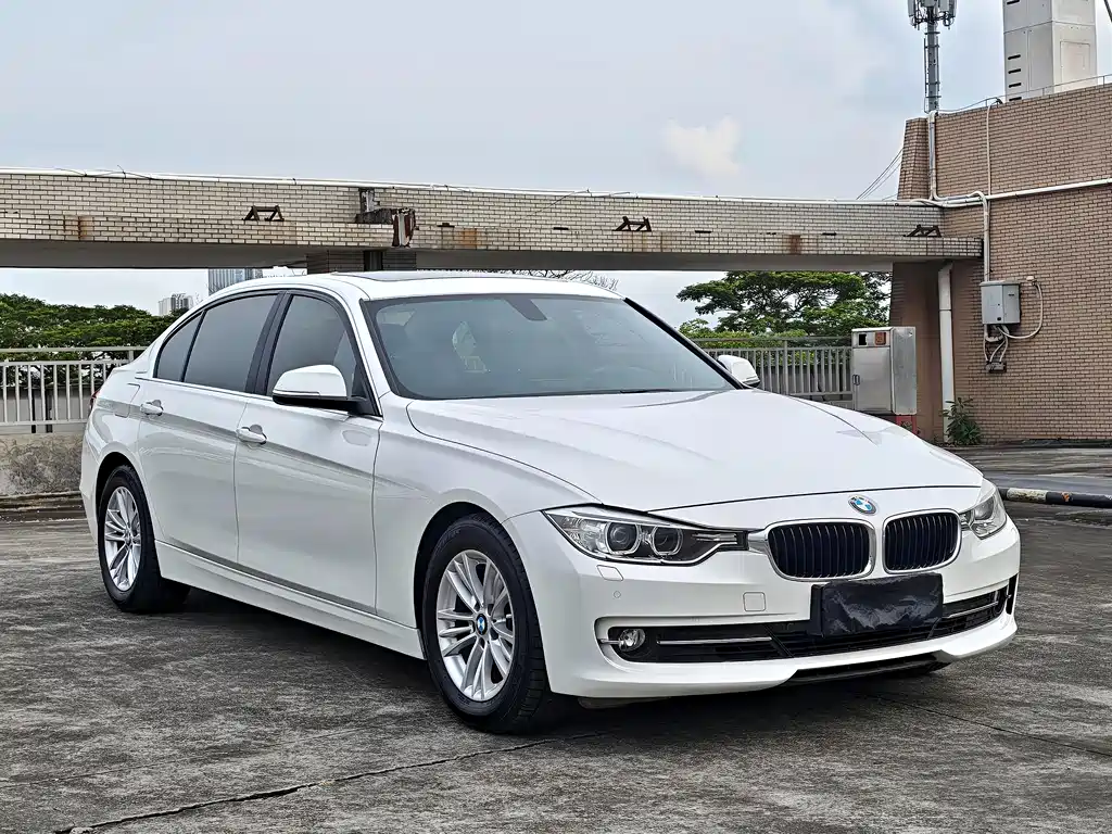 BMW 3 Series 2015