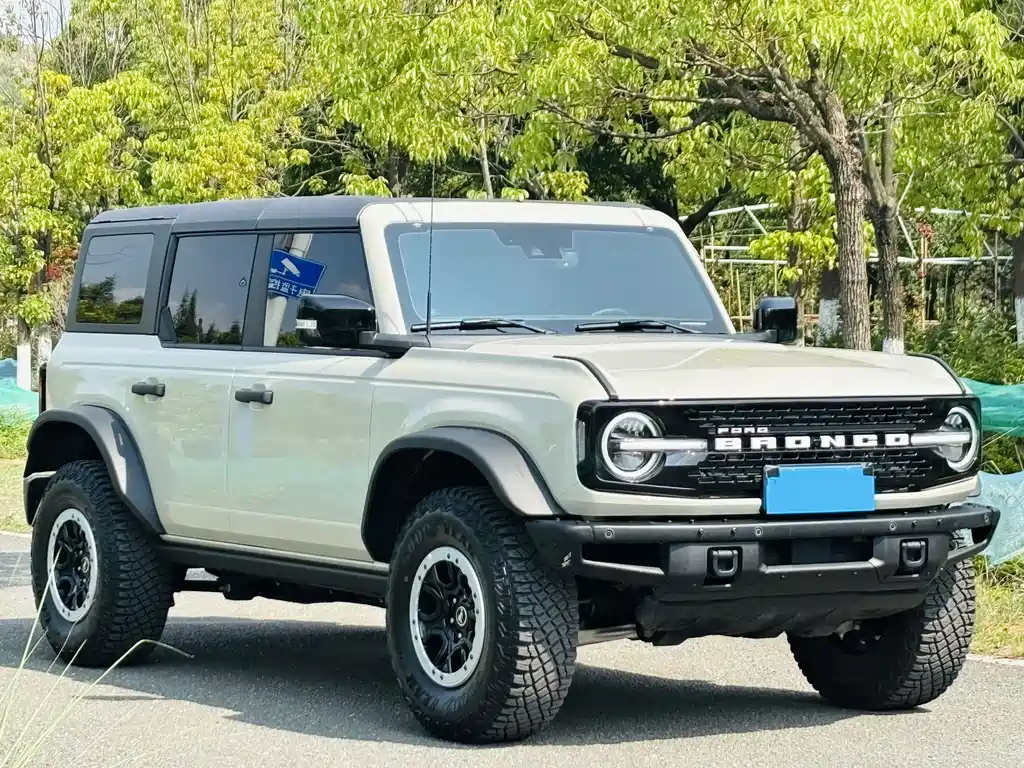 Ford Bronco 2024 — фото 3