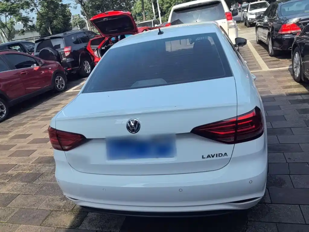 Volkswagen Lavida 2022