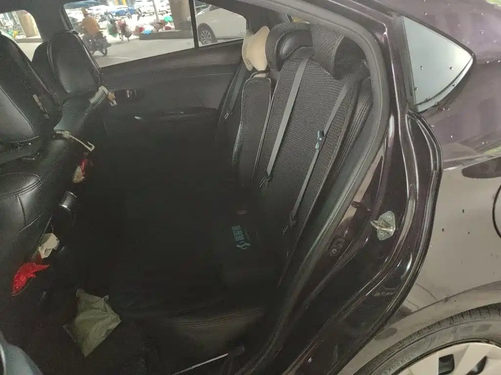 Toyota Vios 2017 — фото 14