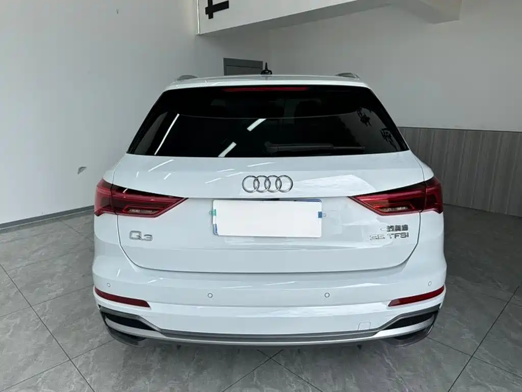 Audi Q3 2022