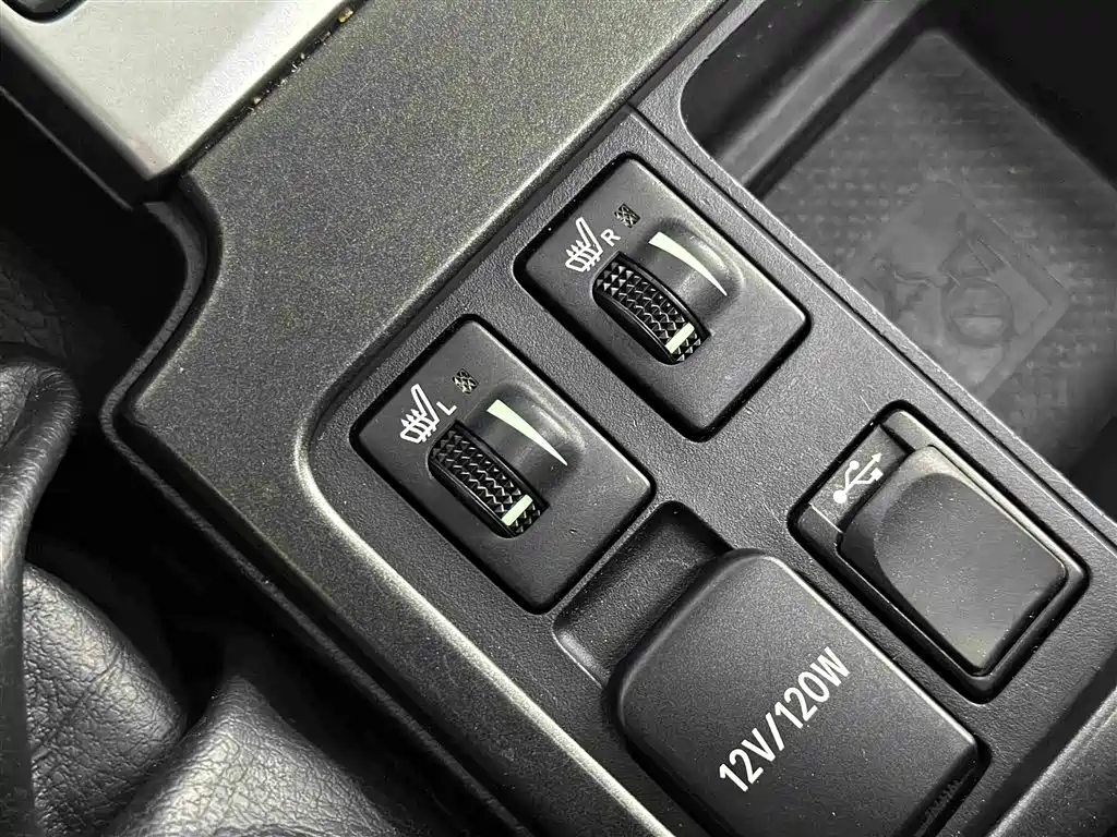 Toyota Prado 2017 — фото 16
