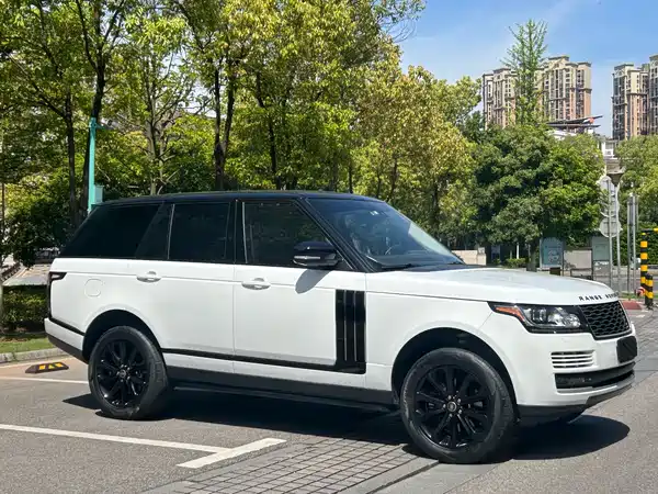 Land Rover Range Rover 2013