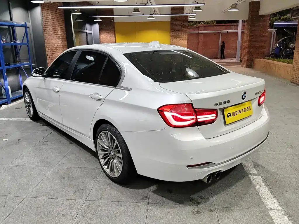 BMW 3 Series 2018