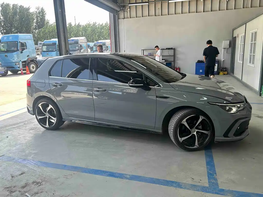 Volkswagen Golf 2022