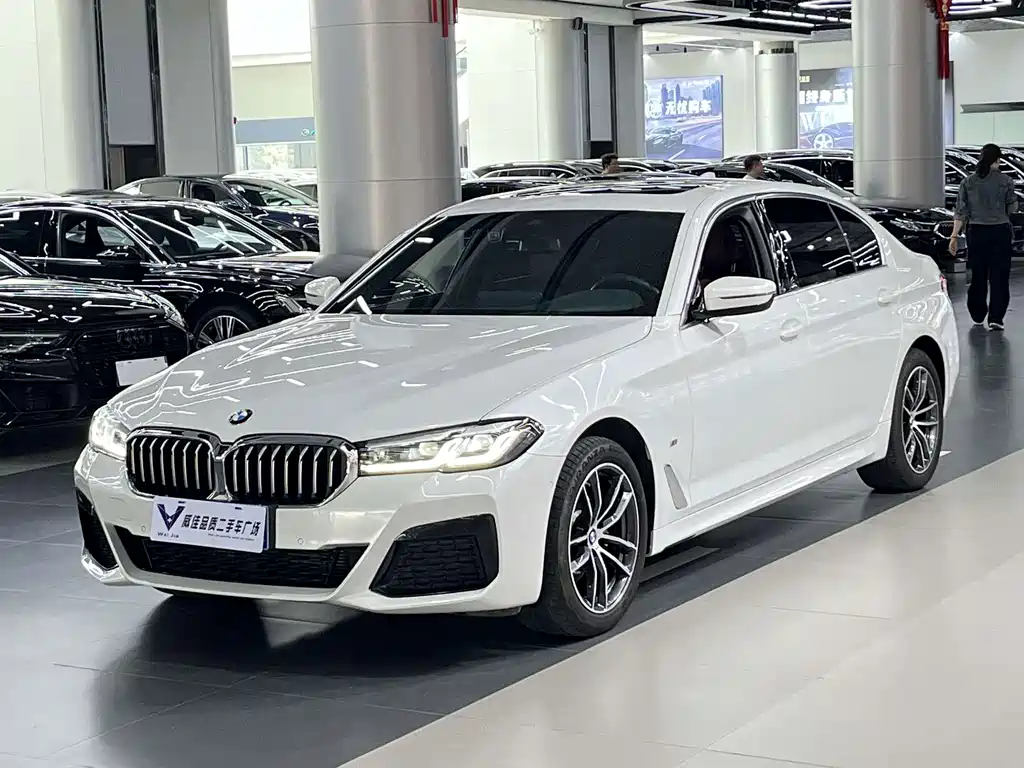 BMW 5 Series 2024