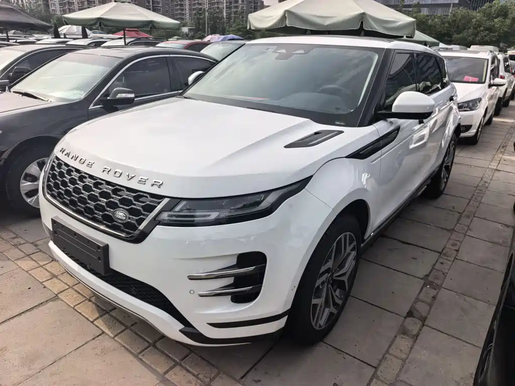 Land Rover Evoque 2022 — фото 1