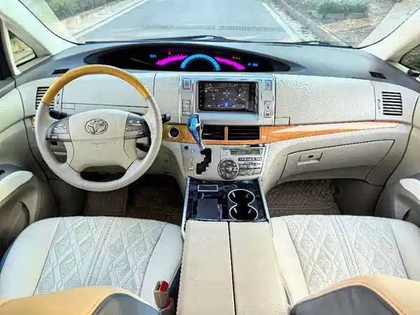 Toyota Previa 2008
