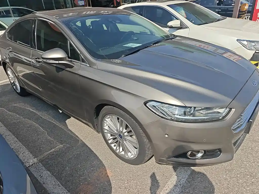 Ford Mondeo 2015 — фото 4