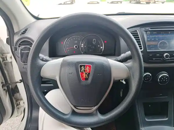Roewe 350 2016