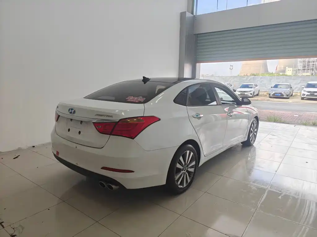 Hyundai Mistra 2016 — фото 16
