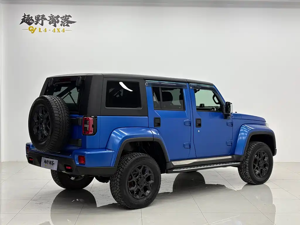 BAIC BJ40 2022 — фото 15