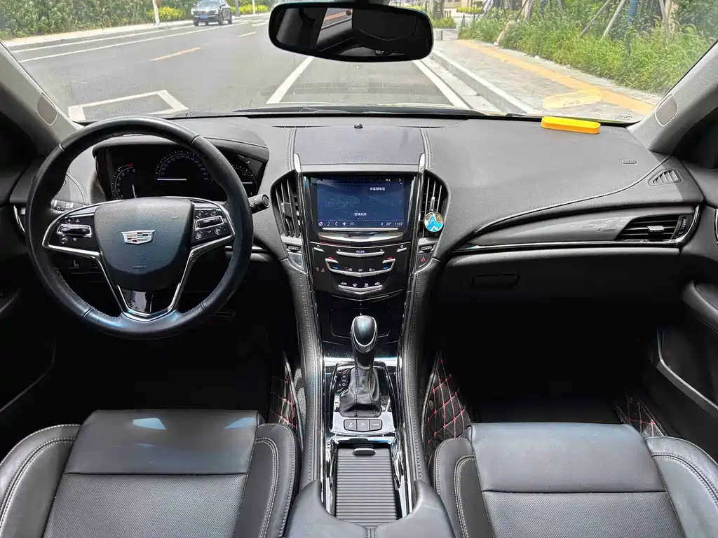 Cadillac ATS-L 2019 — фото 11