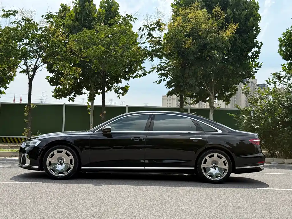Audi A8 2021