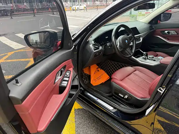 BMW 3 Series 2022