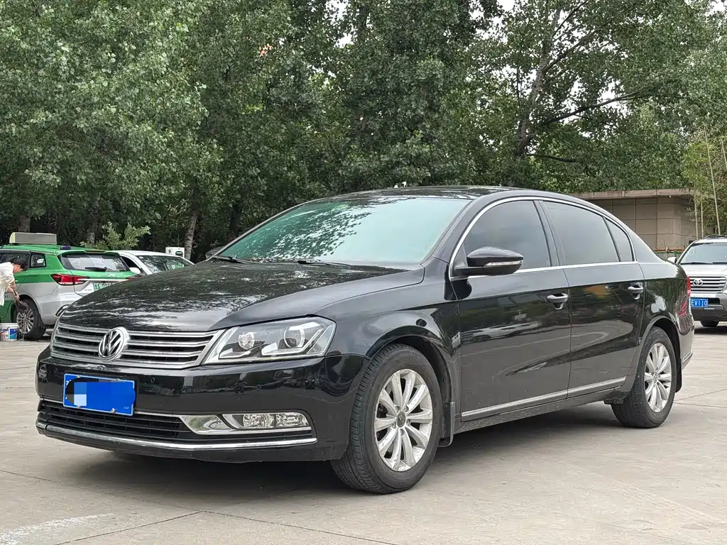 Volkswagen Magotan 2014