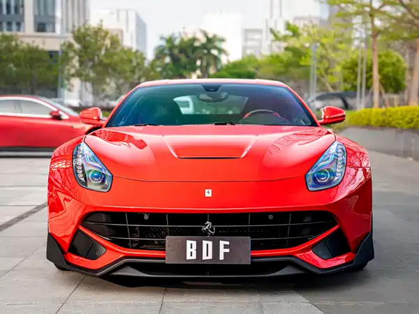 Ferrari F12berlinetta 2013