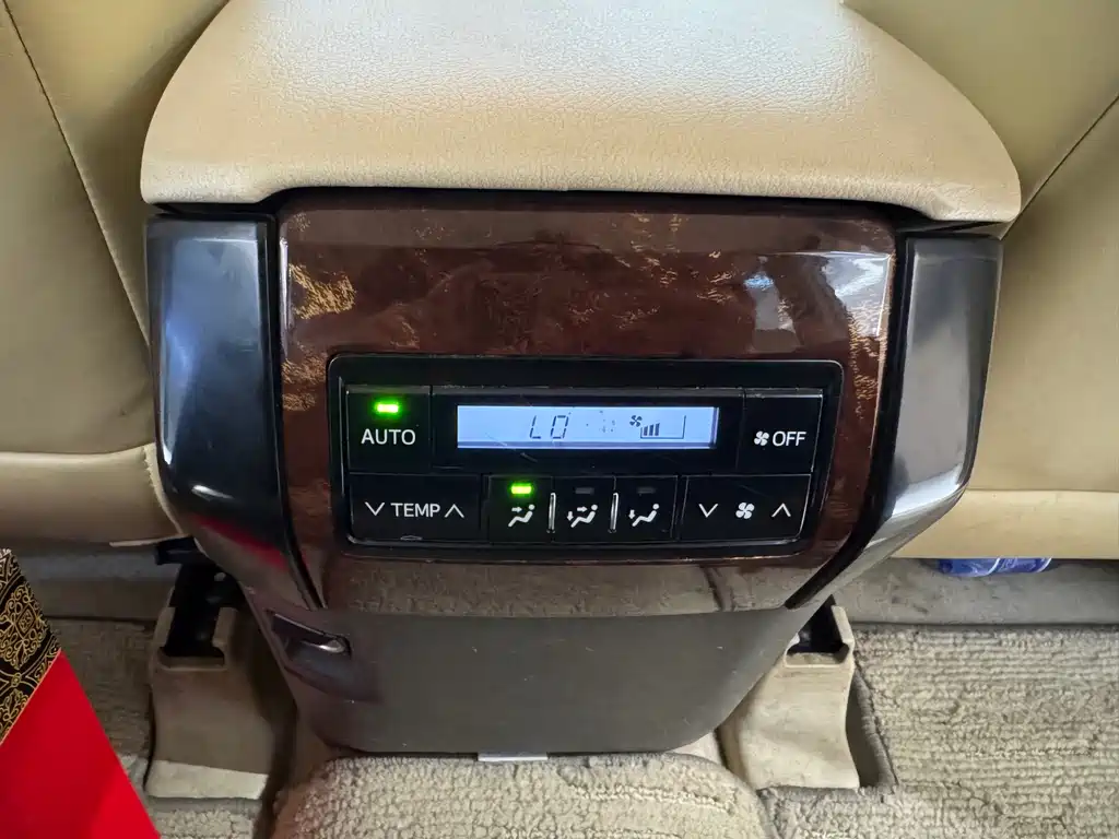 Toyota Prado 2014 — фото 17