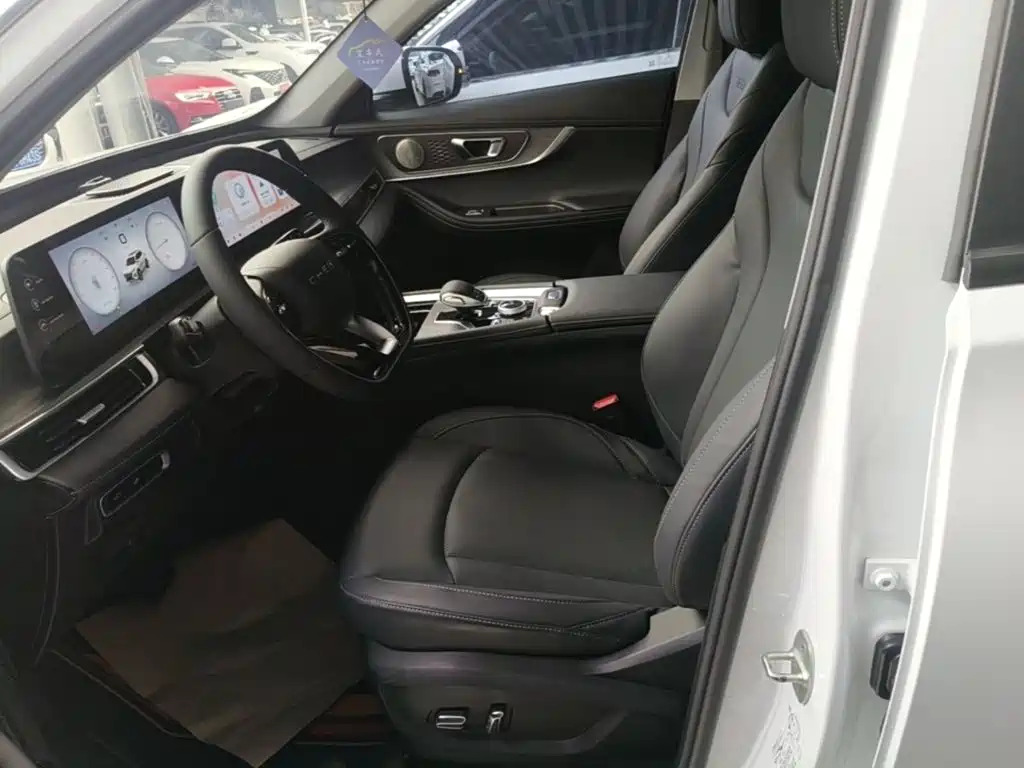 Chery Tiggo 8 PRO 2025 — фото 15